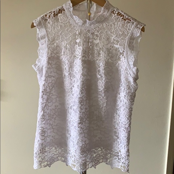 New white blouse - Picture 2 of 8